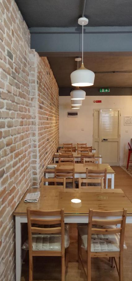 Walter'S B&B Gzira Bagian luar foto