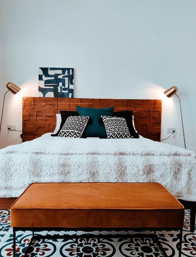 Walter'S B&B Gzira Bagian luar foto